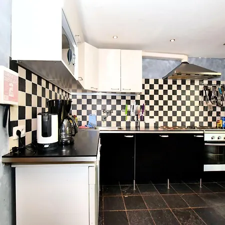 Spacious In With Garden * Lierneux