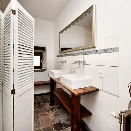 Spacious In With Garden Vakantiehuis Lierneux