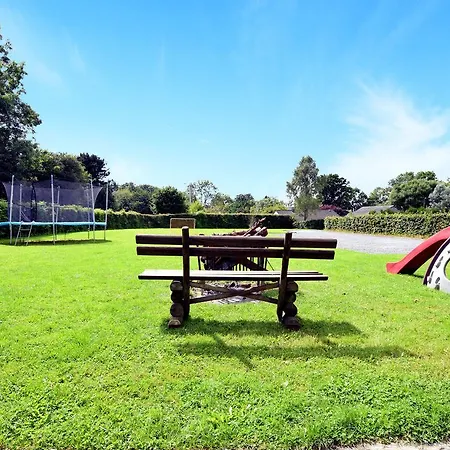 Spacious In With Garden * Lierneux