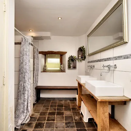 Spacious In With Garden Holiday home Lierneux